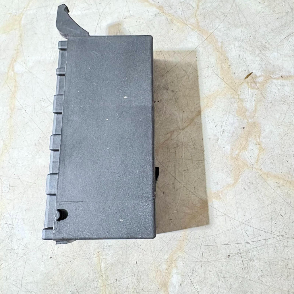 MERCEDES 2000-2010 W203 C250 SPORT AUTO LIGHT CONTROL MODULE 202 542 04 32
