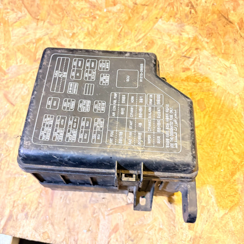 HYUNDAI SANTA FE 2006-2012 FUSEBOX