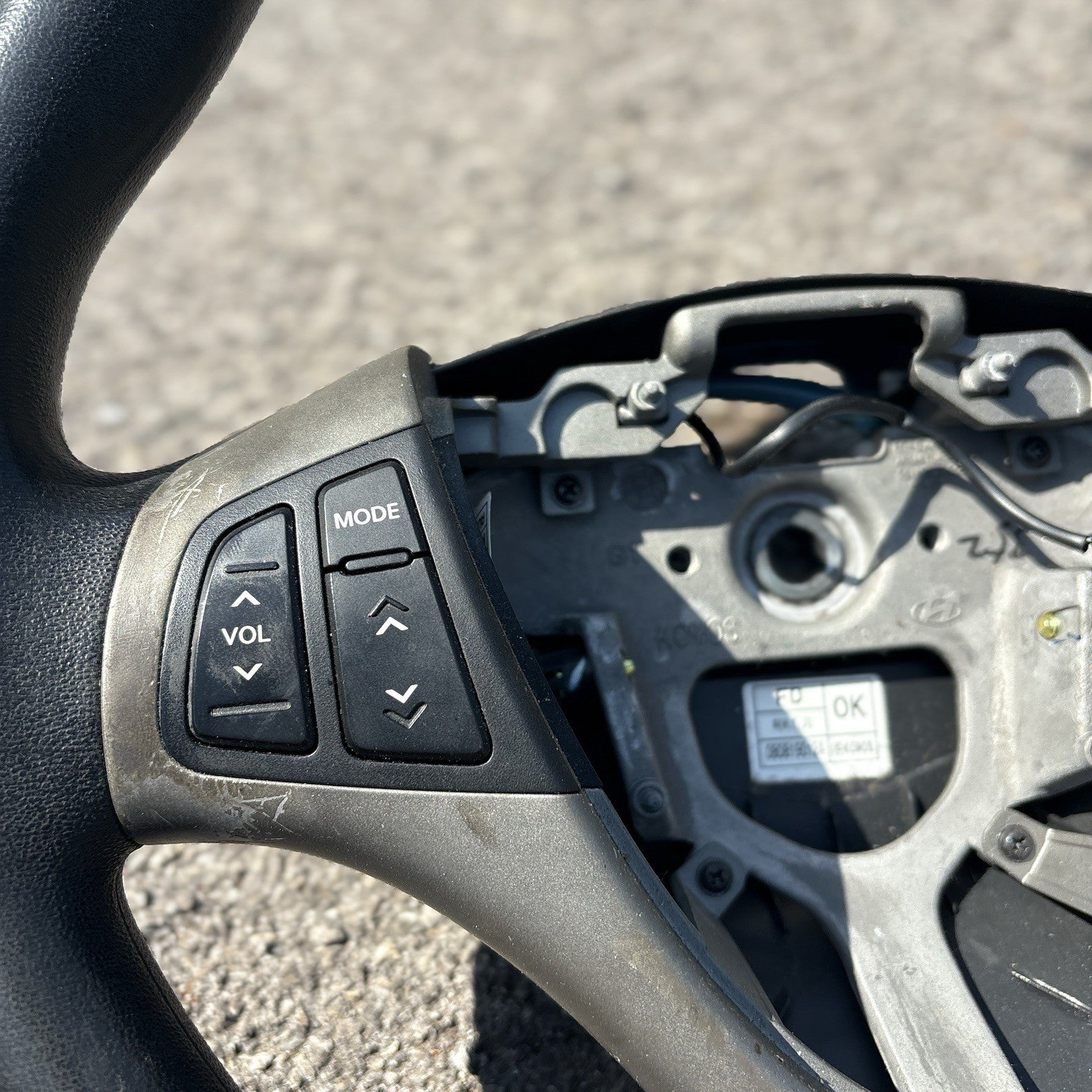 HYUNDAI I30 COMFORT CRDI MK1 2010-2012 STEERING WHEEL