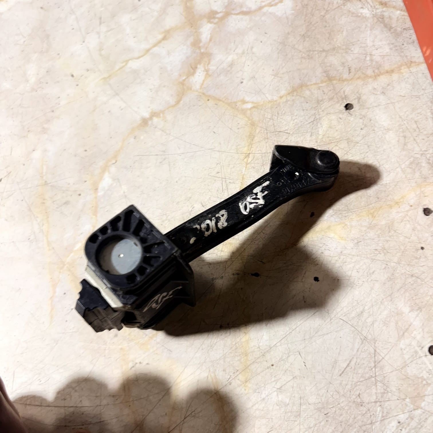 BMW 1 DOOR CHECK STRAP STAY DRIVER FRONT NEARSIDE F20 (2018) 7446716