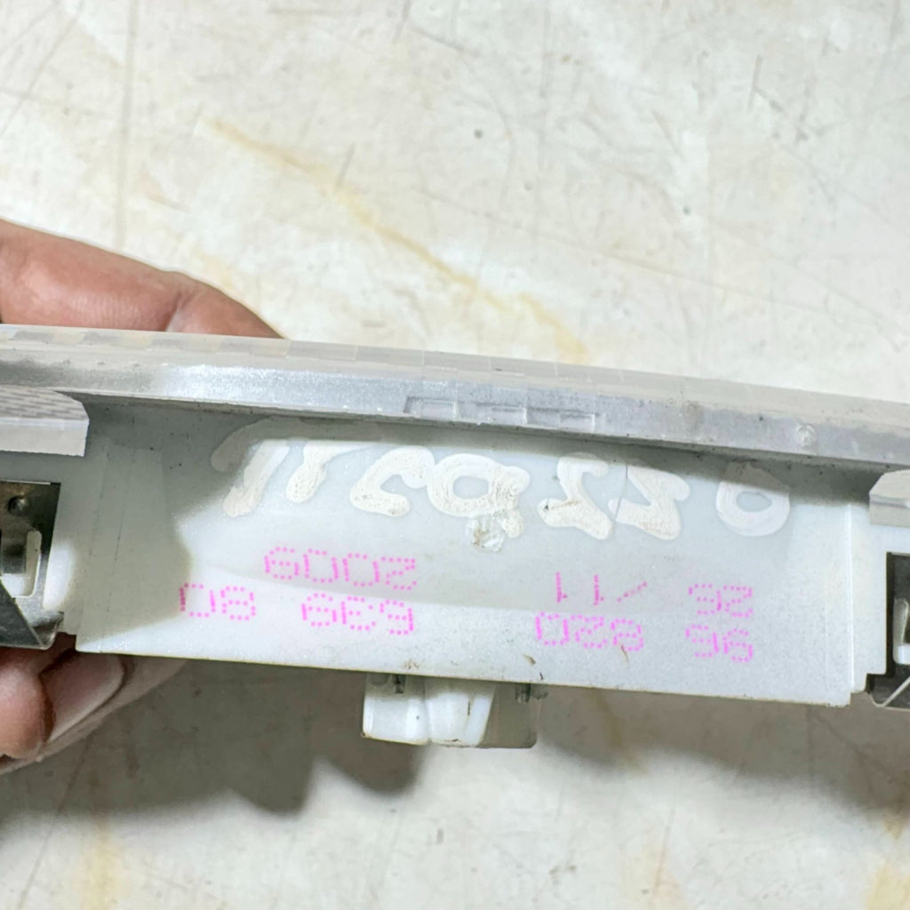 CITROEN C3 PICASSO 2008-2017 INTERIOR LIGHT 9682063980