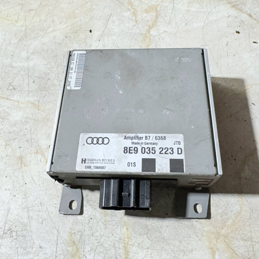 AUDI A4 SLINE B7 AUDIO RADIO AMP HARMAN & BECKER AMPLIFIER 8E9035223D 04-08
