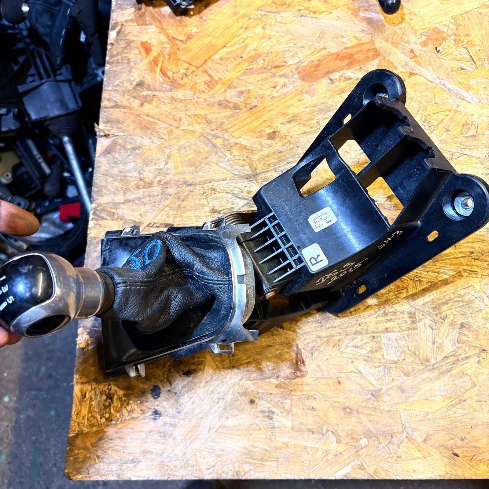 CITROEN DS3 2009-2020 GEARSTICK SHIFTER 5 Speed Manual 9837816580