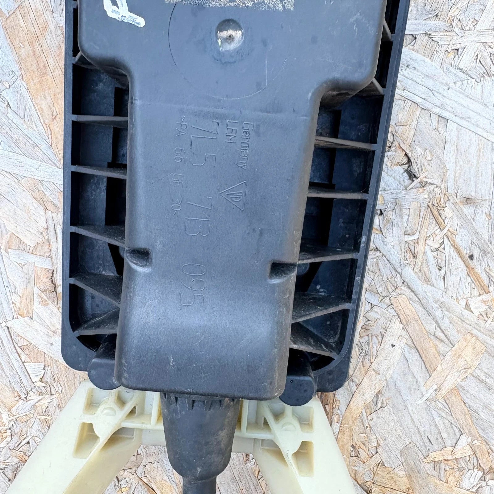 Porsche Cayenne 955 957 Automatic Gear Selector Cable 7L5713095