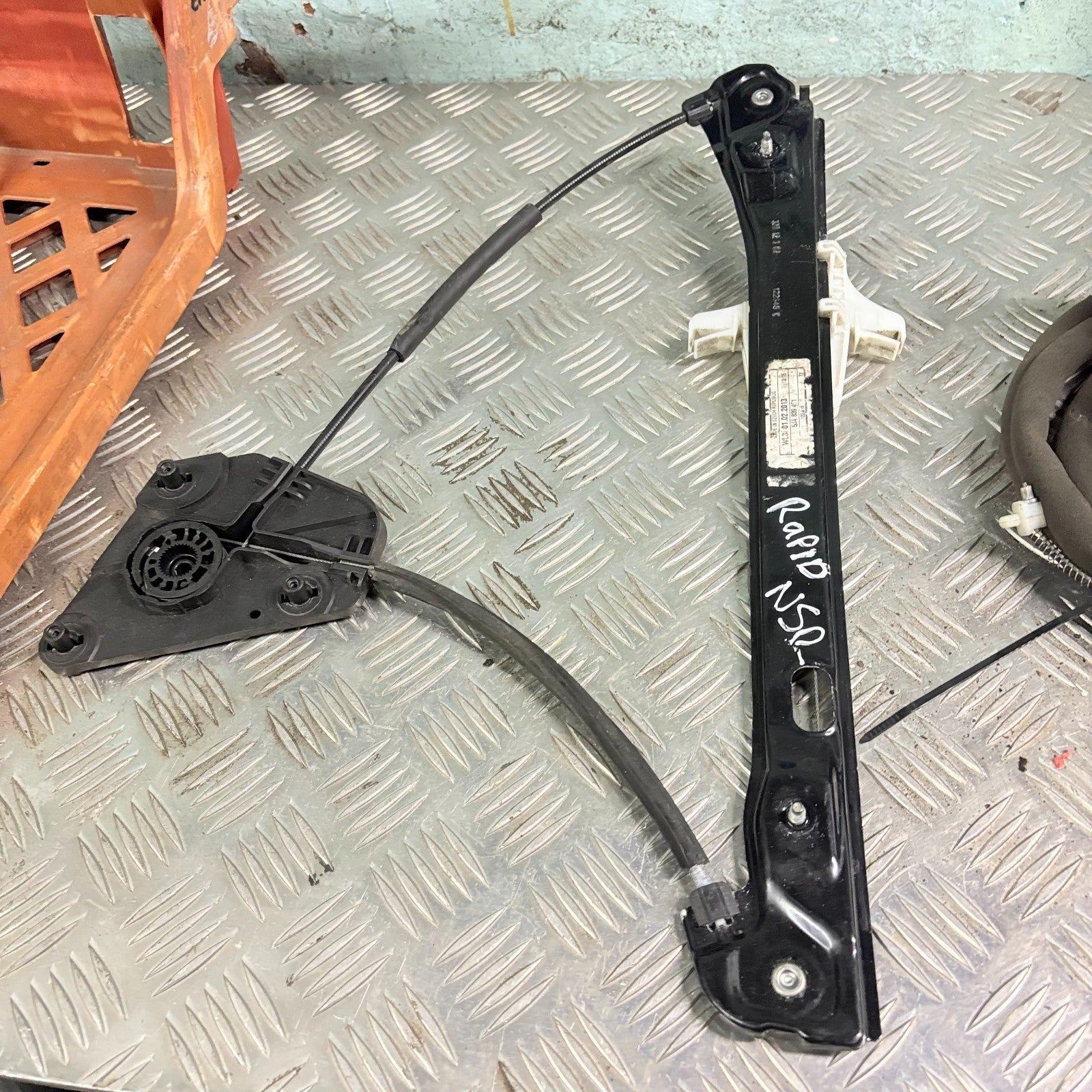 SKODA RAPID 2012-2018 PASSENGER REAR LEFT WINDOW REGULATOR 5JA839461