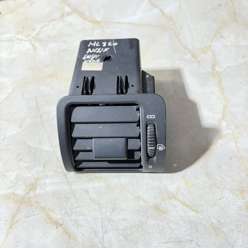 Mercedes ML-Class W163 1997-2005 Passenger Front Dashboard Air Vent A1638300154