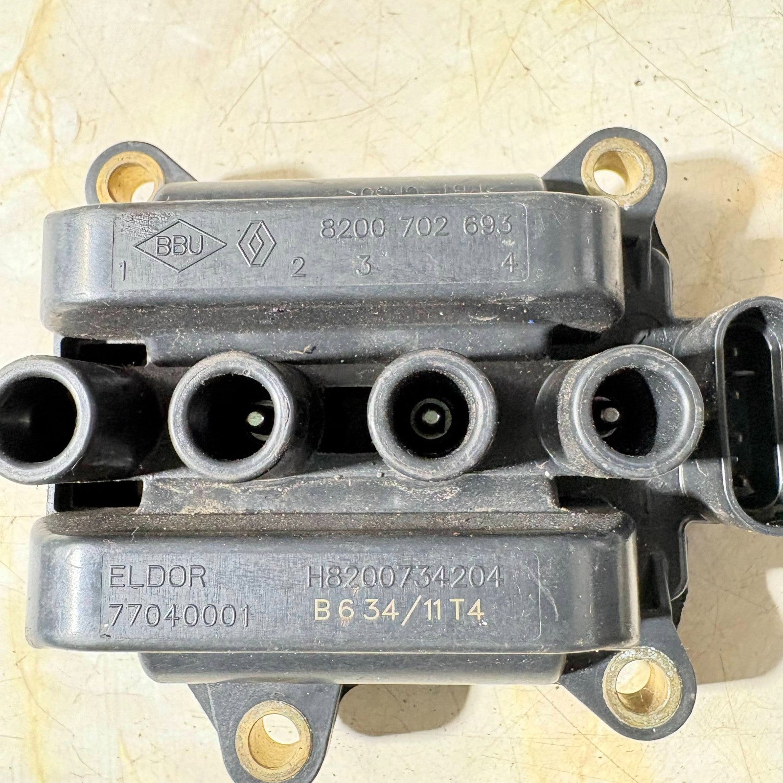 RENAULT TWINGO 2011 NEW COIL PACK (8200 702 693)