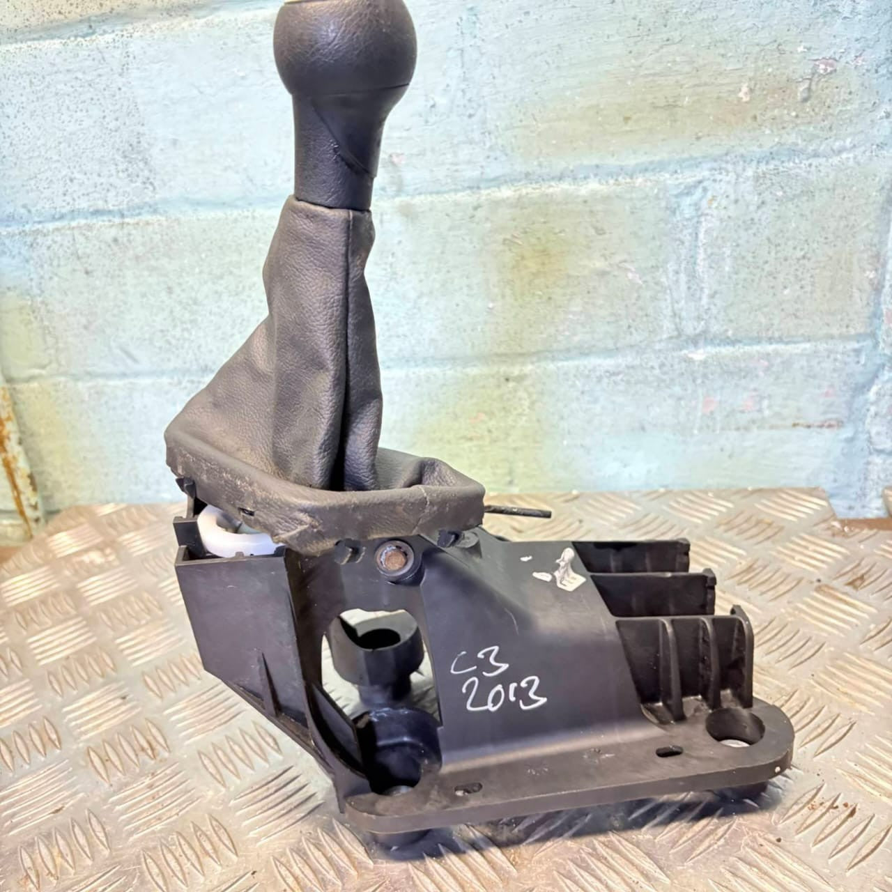 CITROEN C3 MK1 2002-2009 5DR 5 SPEED MANUAL GEAR STICK LEVER SELECTOR SHIFTER