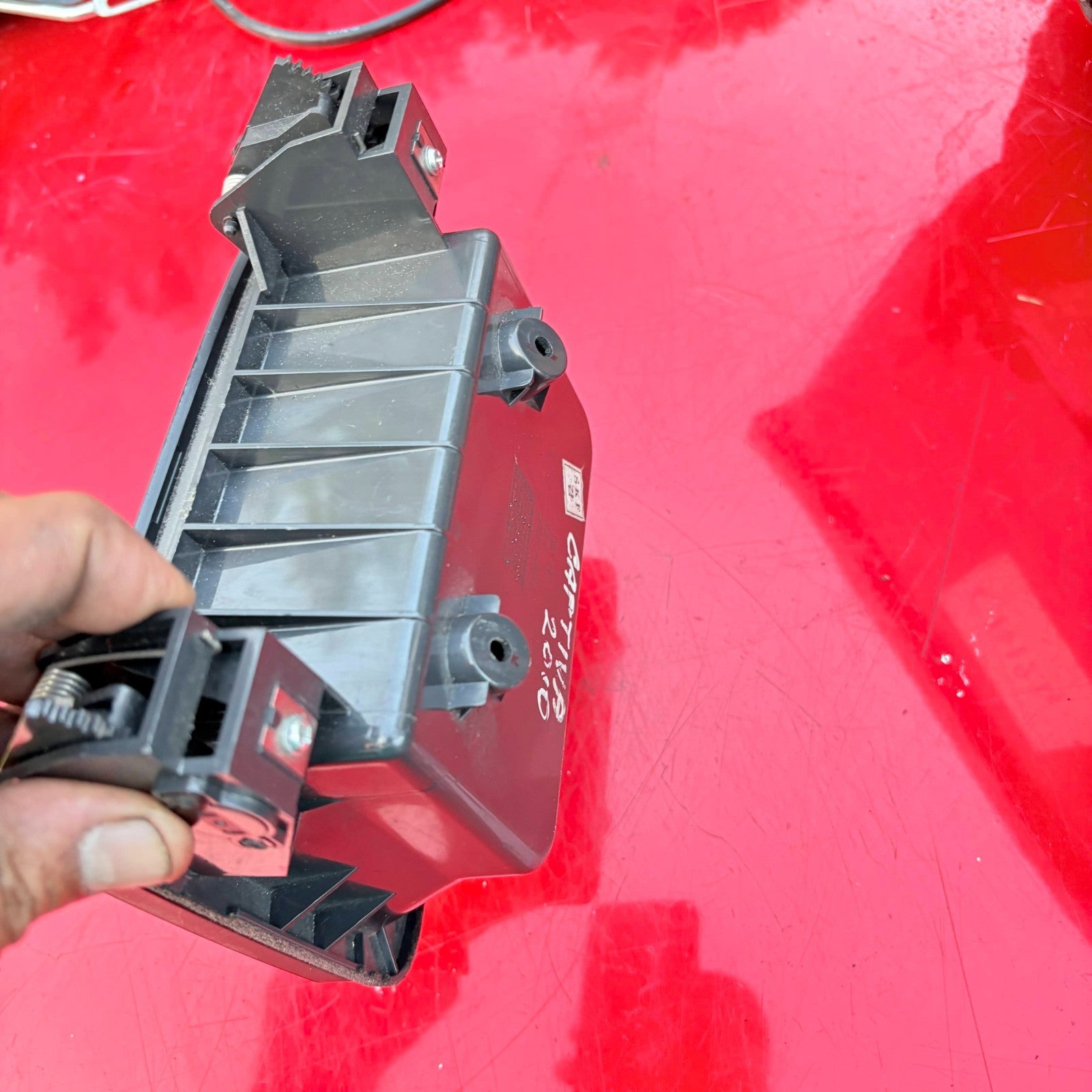 CHEVROLET CAPTIVA STORAGE COMPARTMENT 2010