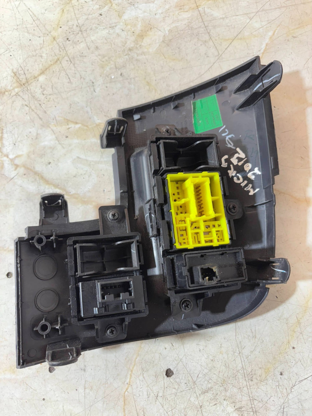 NISSAN MICRA K13 2012 HEADLIGHT ADJUSTER SWITCH 68485 1HAOA