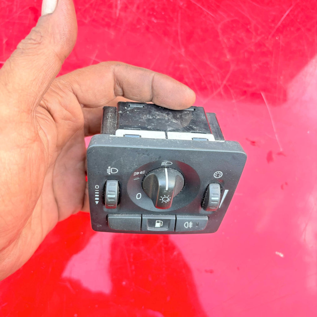 VOLVO S40 HEADLIGHT SWITCH/FOG LIGHT SWITCH 30669734 2005