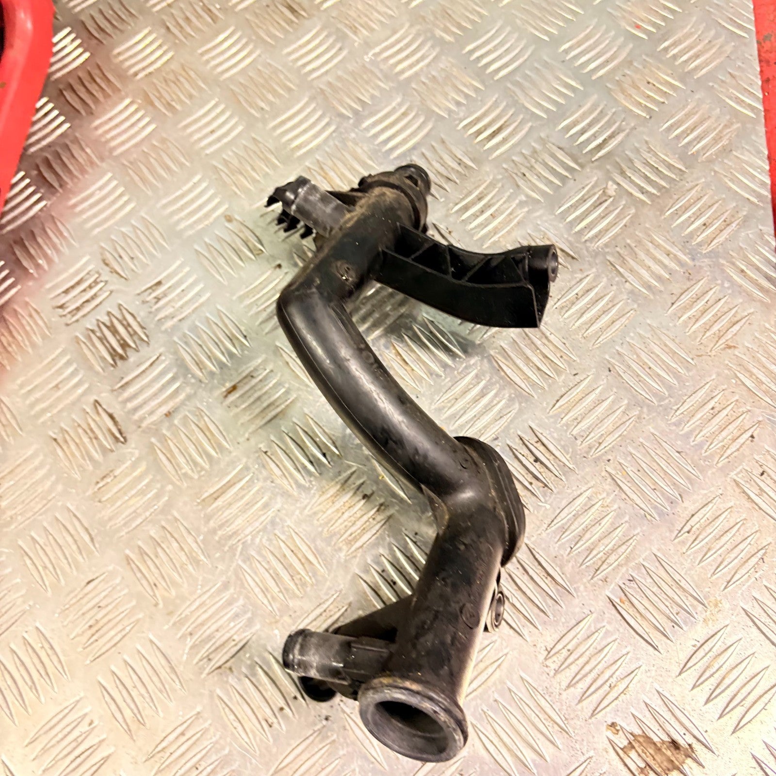 CITROEN C4 2009 PICASSO COOLANT PIPE 042551