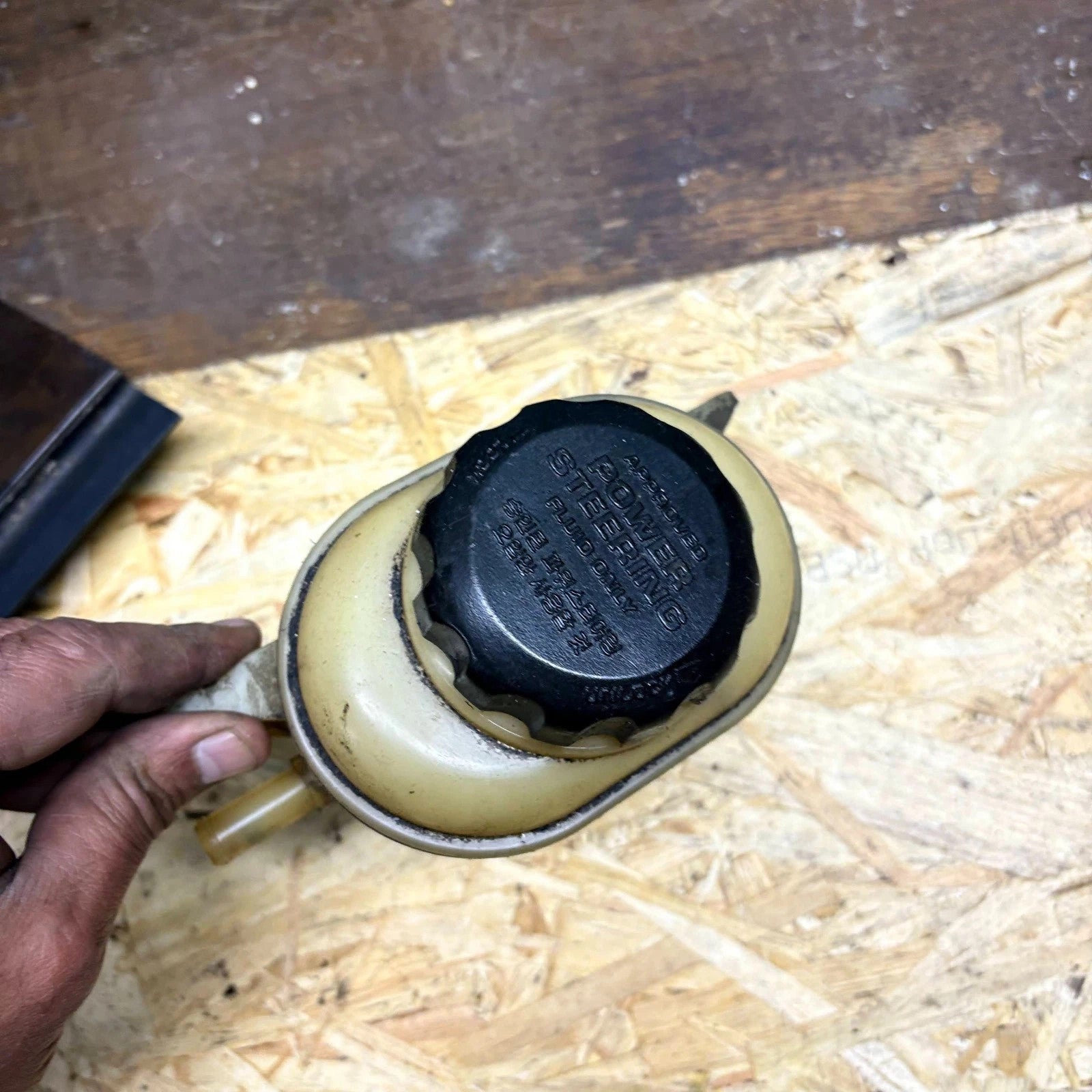 Daewoo Tacuma Rezzo U100 Power Steering Fluid Reservoir Bottle 2000-2008