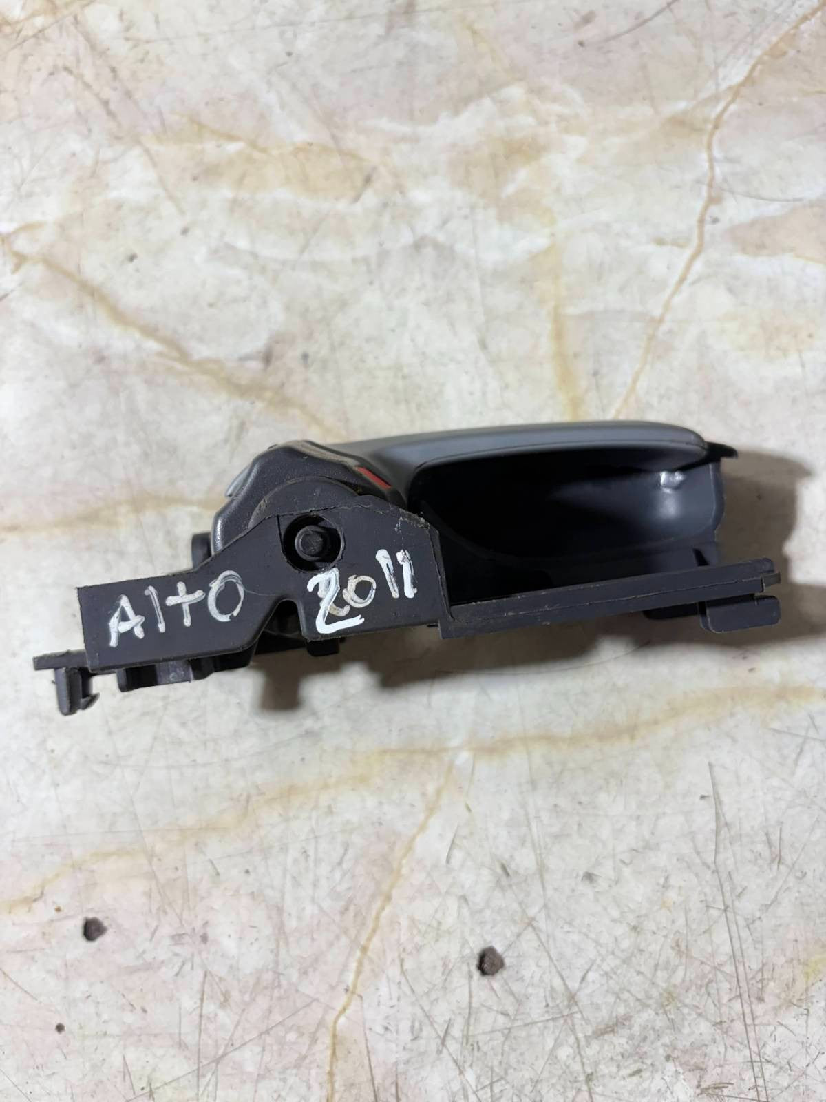 Suzuki Alto Nissan Pixo 09-14 Rear Right Inner Door Handle 83110-75J0-PIA-02