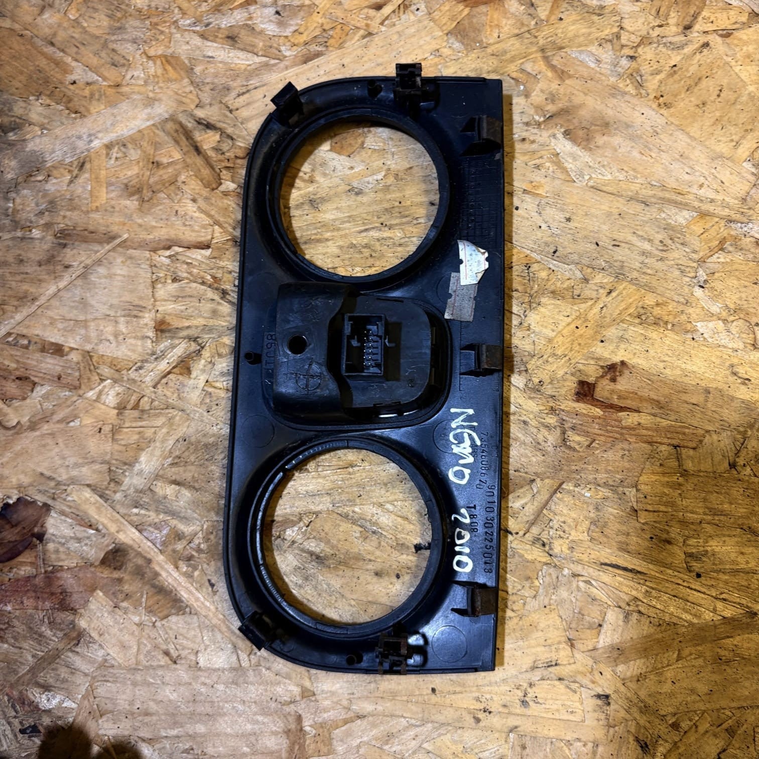 PEUGEOT BIPPER NEMO 2010 CENTRE DASHBOARD TRIM SURROUND 7354608670