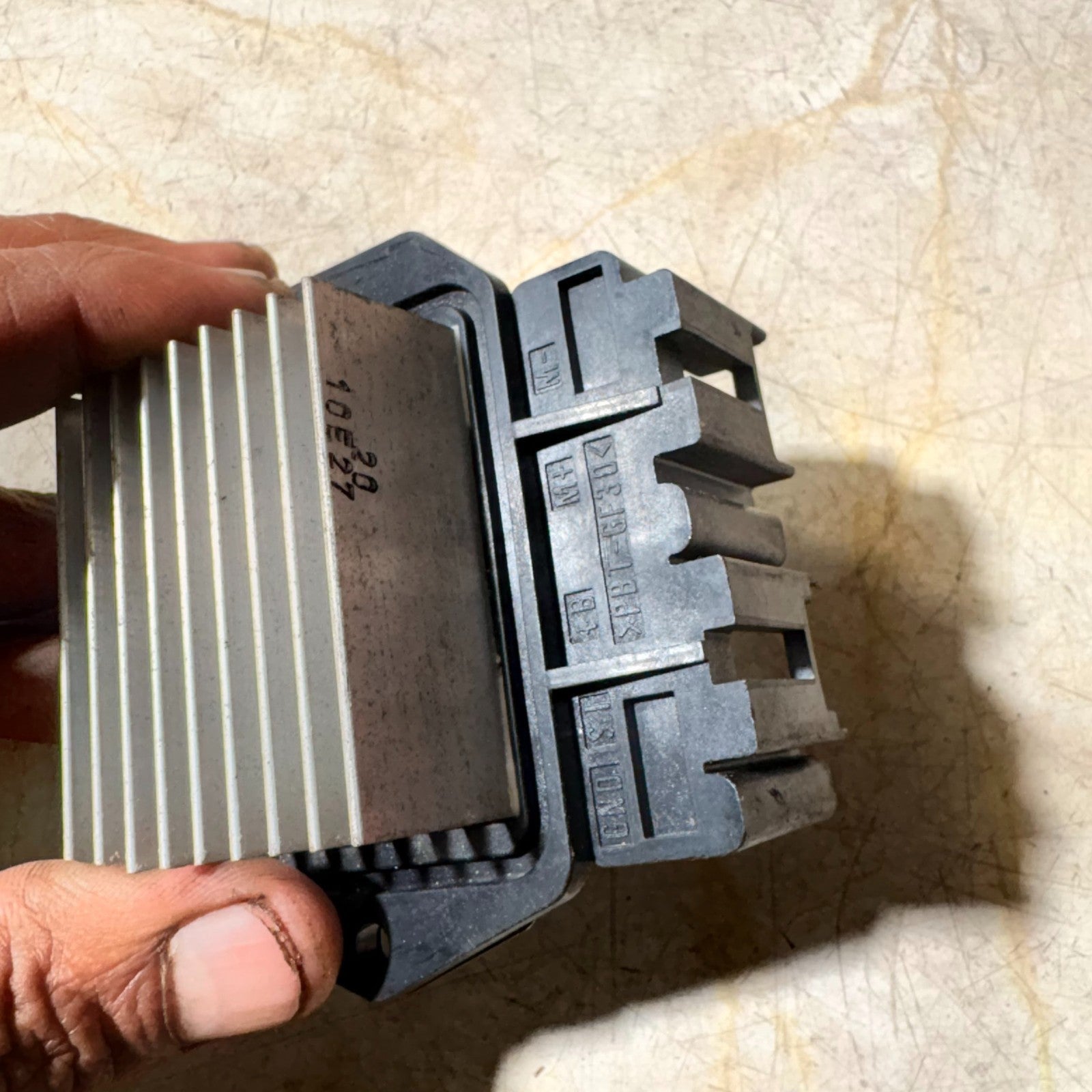 TOYOTA PRIUS MK2 2003-2009 HEATER BLOWER FAN MOTOR RESISTOR 87165-47020