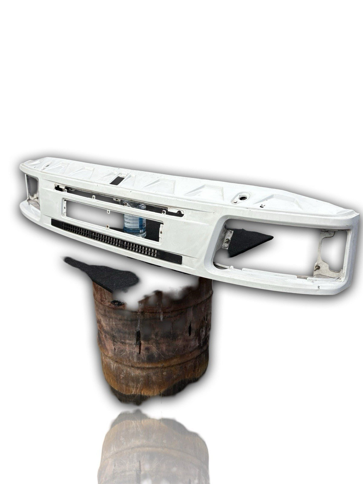 Iveco TurboDaily 35-10 3510 Slam Panel Headlight Grille Surround 1989-1999