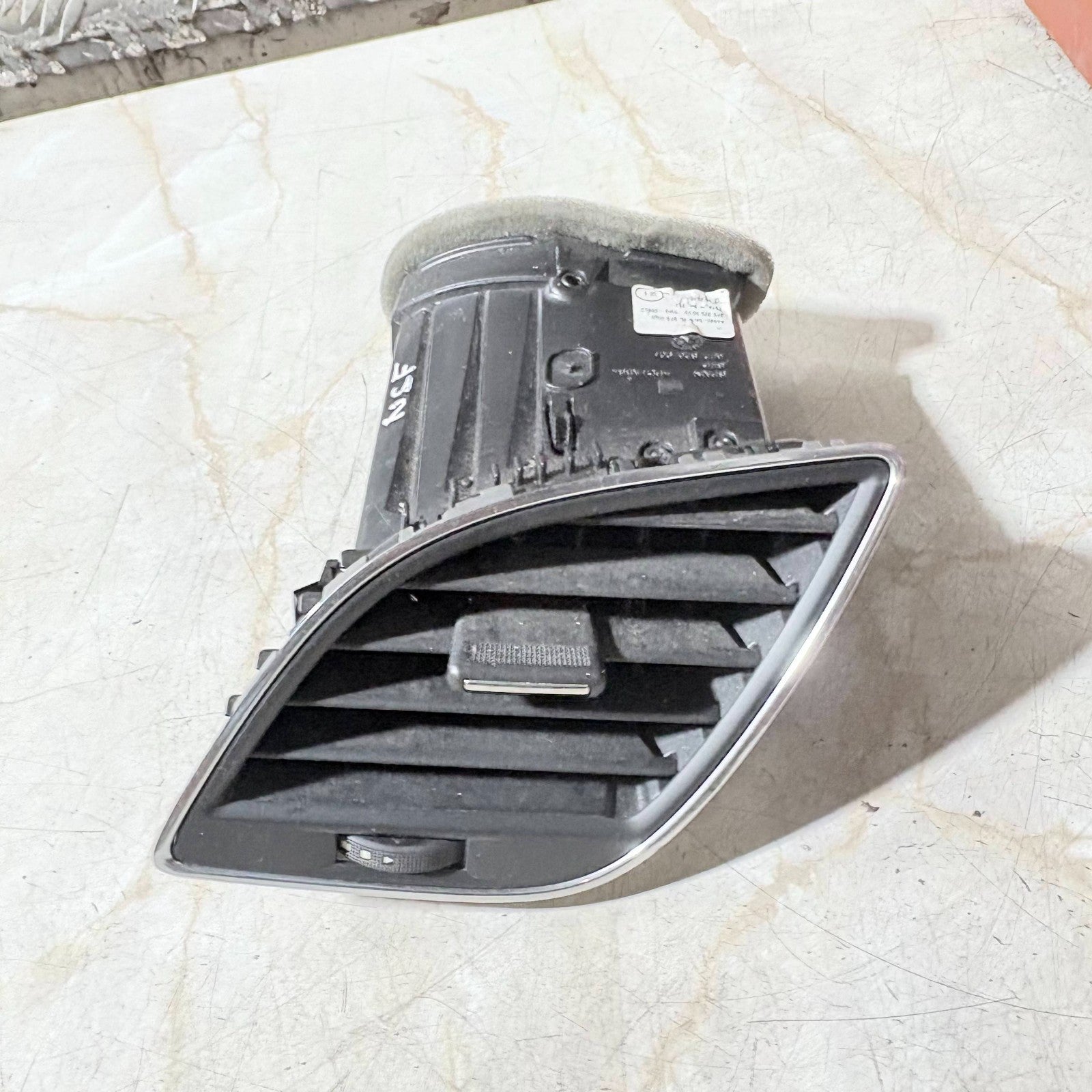SEAT Leon FR 5F 2013-2020  Front Left Passenger Dashboard Heater Air Vent