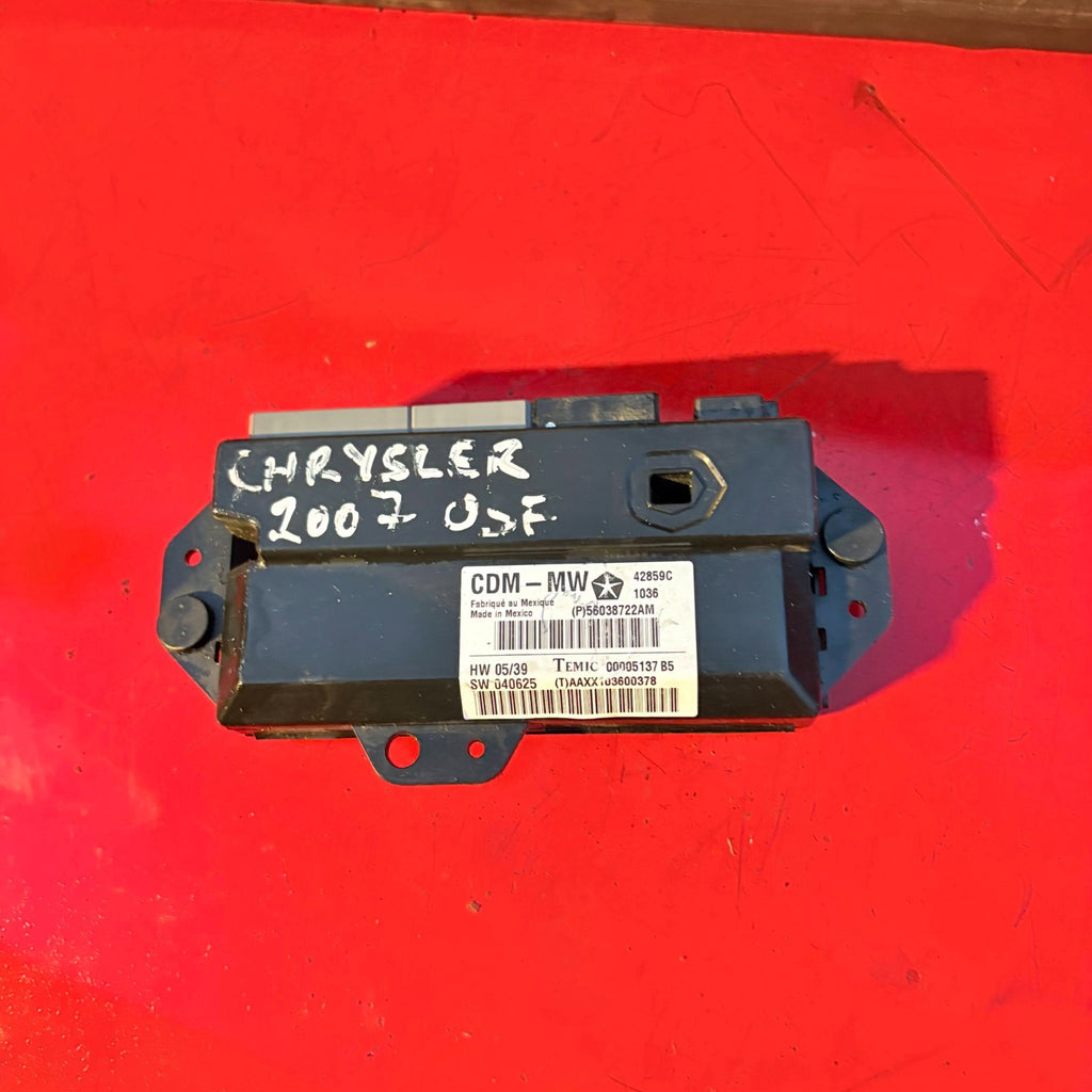 Chrysler 2007 Door Control Module Front Right 56038722AM