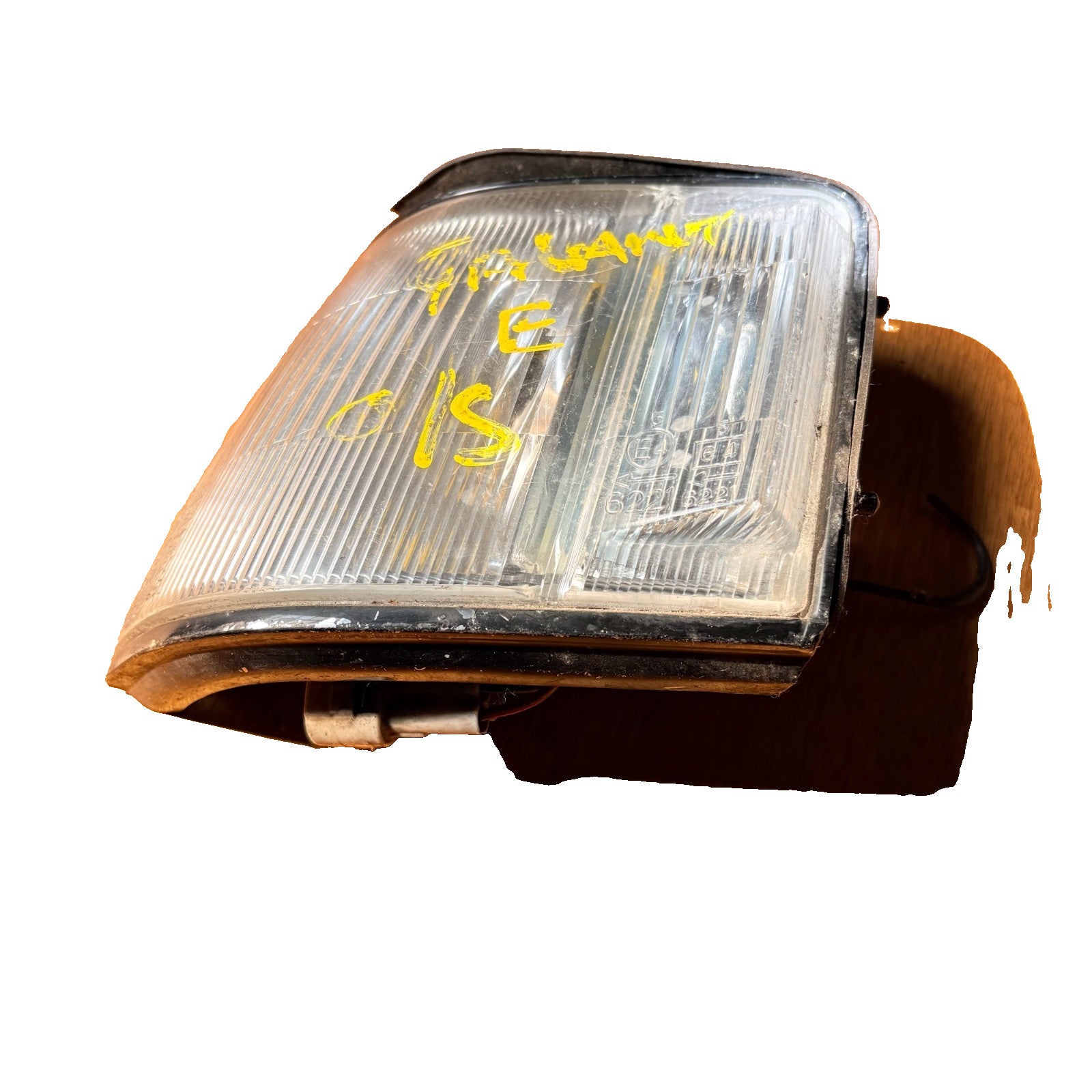 Mitsubishi Galant 1992-1996 Front Indicator Parking Lamp LH Stanley 041-0446L