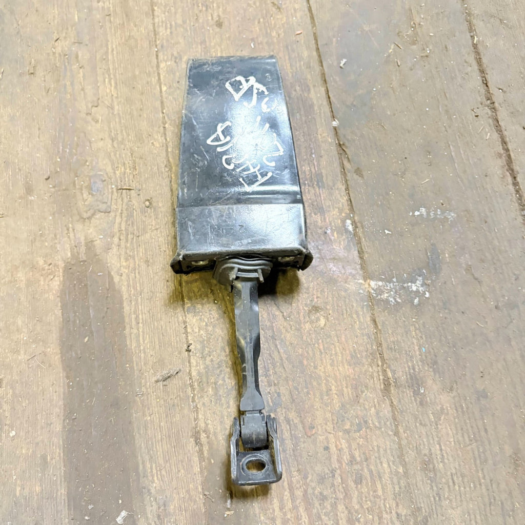 SKODA Fabia Mk2 Tdi 2011 DOOR CHECK STRAP DRIVER REAR RIGHT SIDE