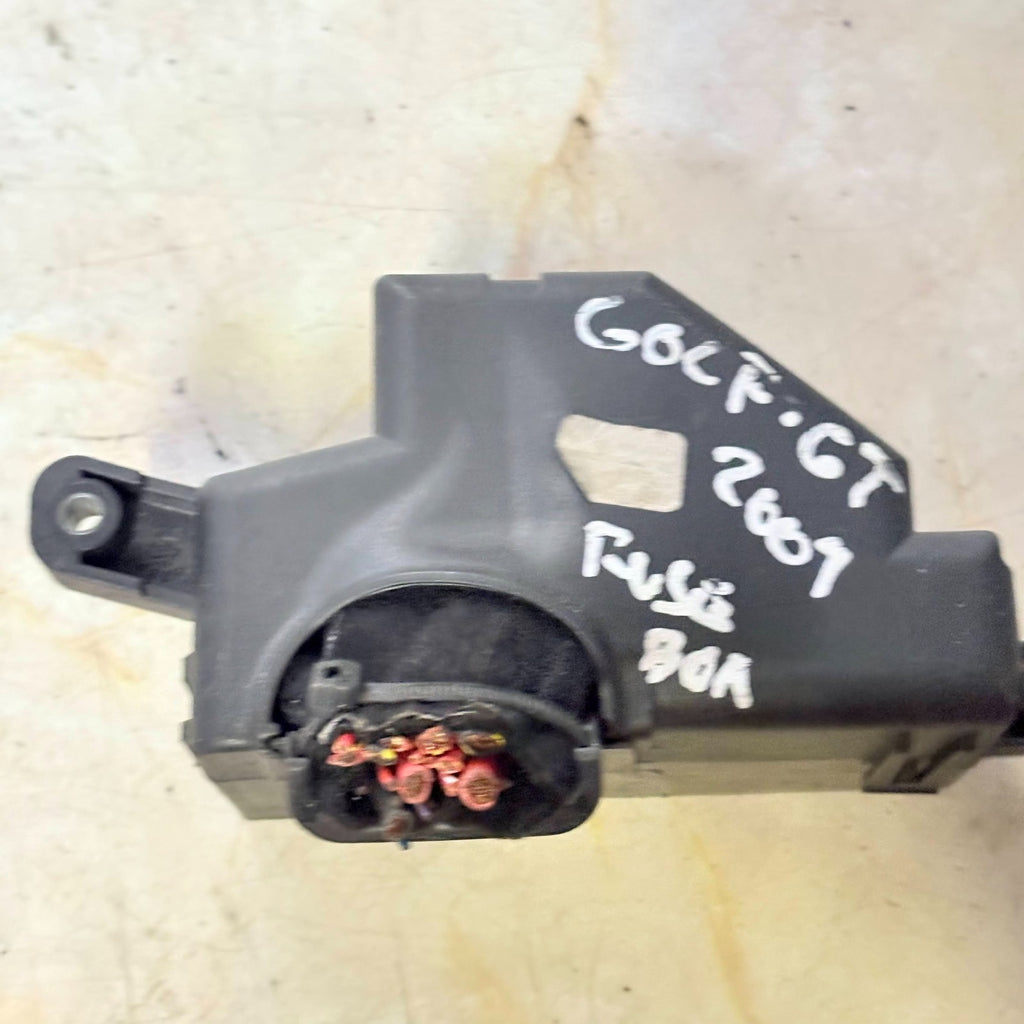 VOLKSWAGEN GOLF GT 2009 FUSE BOX BOARD