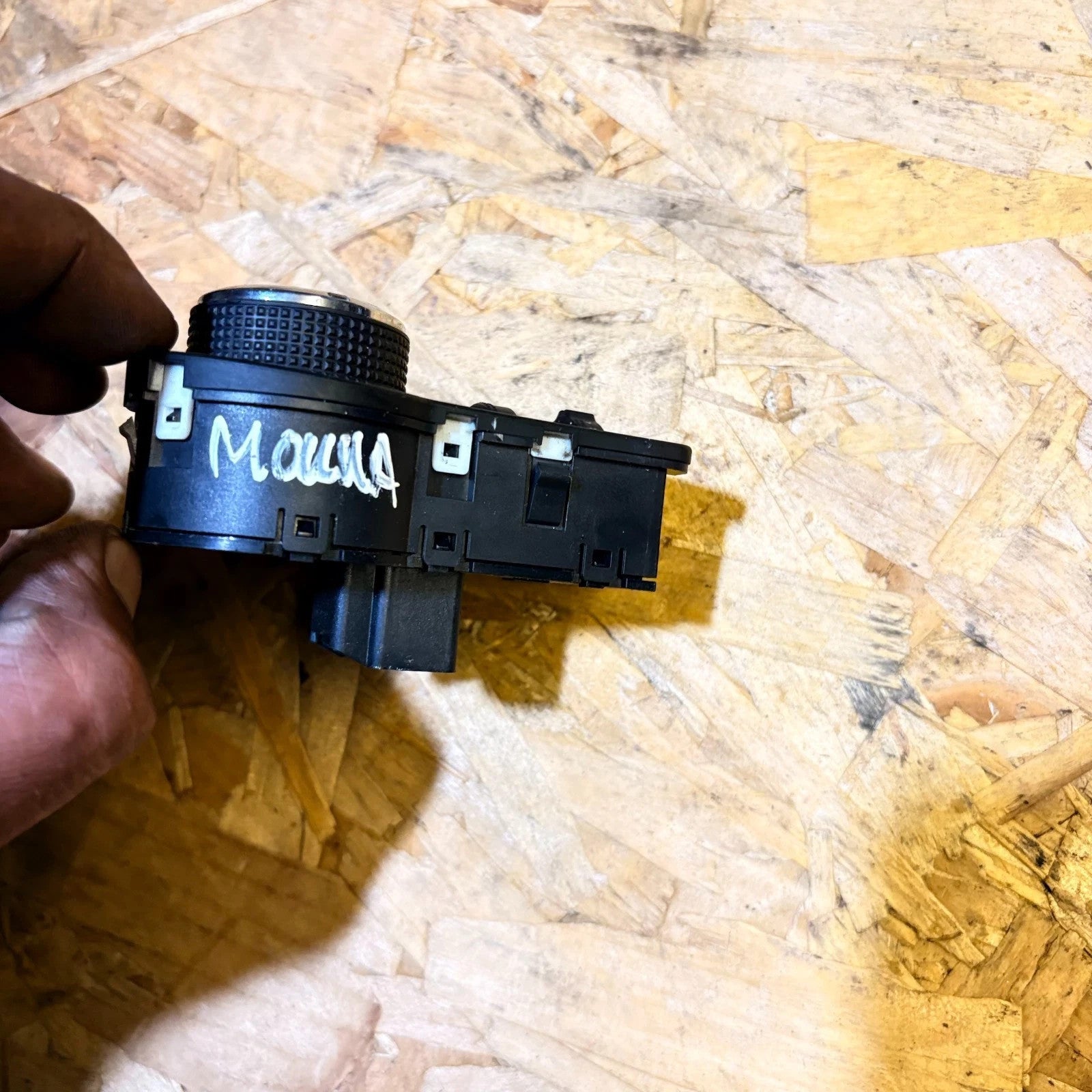VAUXHALL MOKKA 2012-2019 Lights Control Switch Unit 10026917