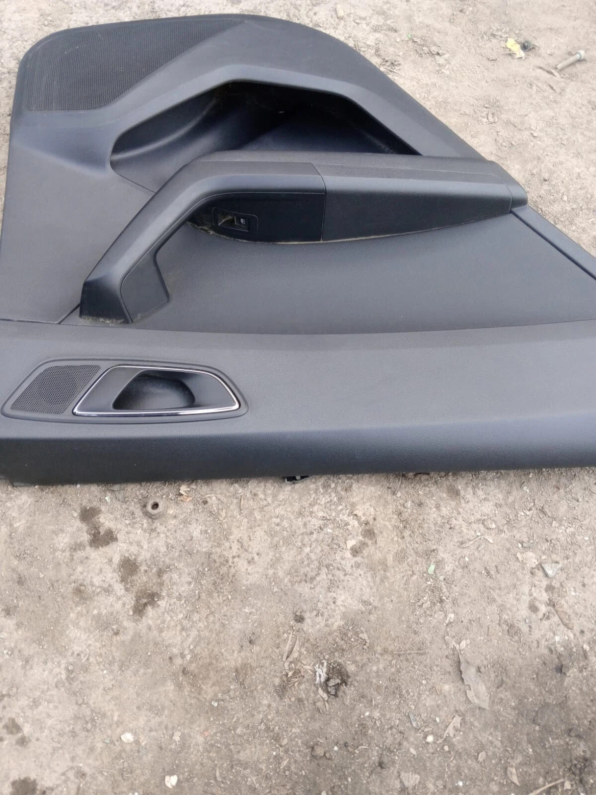 2024 SEAT ATECA FR DSG SE376 1.5ECOTSI MK1 5DRS HATCH REAR LEFT SIDE DOOR CARD