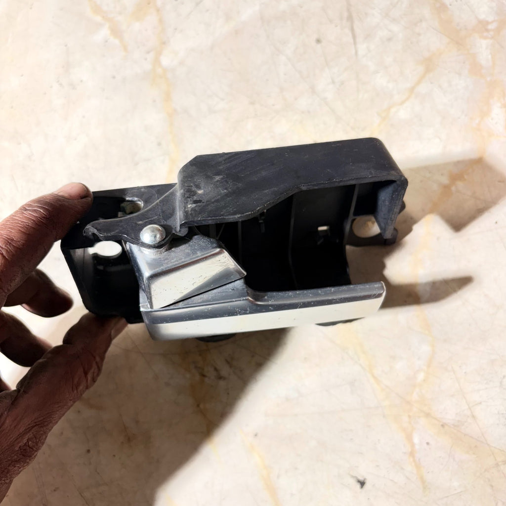 FORD KUGA DOOR HANDLE REAR LEFT PASSENGER SIDE INTERIOR 3M51R22601 2008-2012
