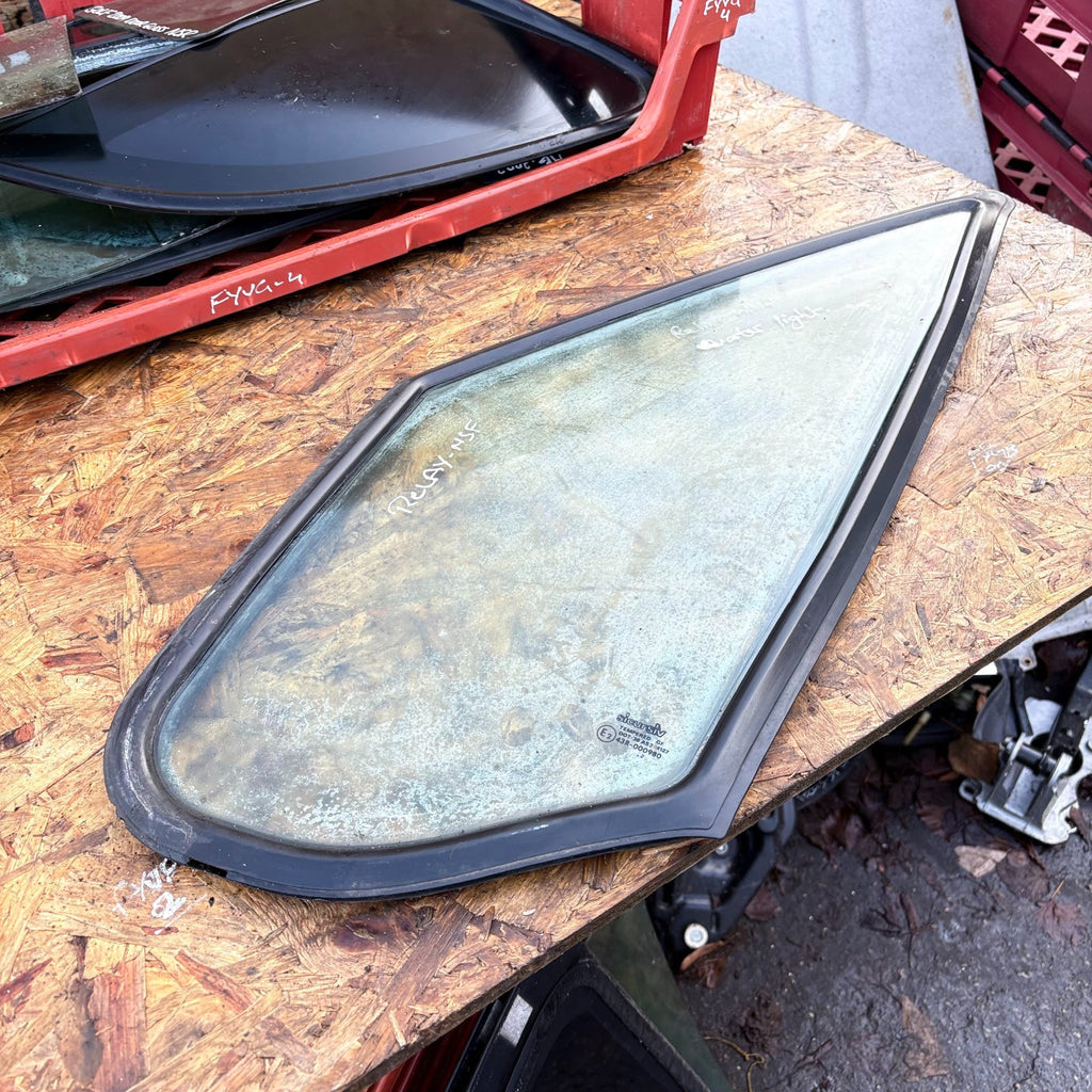 CITROEN RELAY QUARTER WINDOW PASSENGER FRONT GLASS 93~06