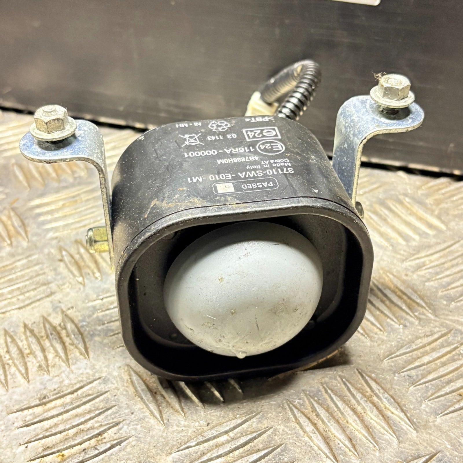 HONDA CRV ANTI THEFT ALARM HORN SIREN 37110-SWA MK3 2006 - 2012