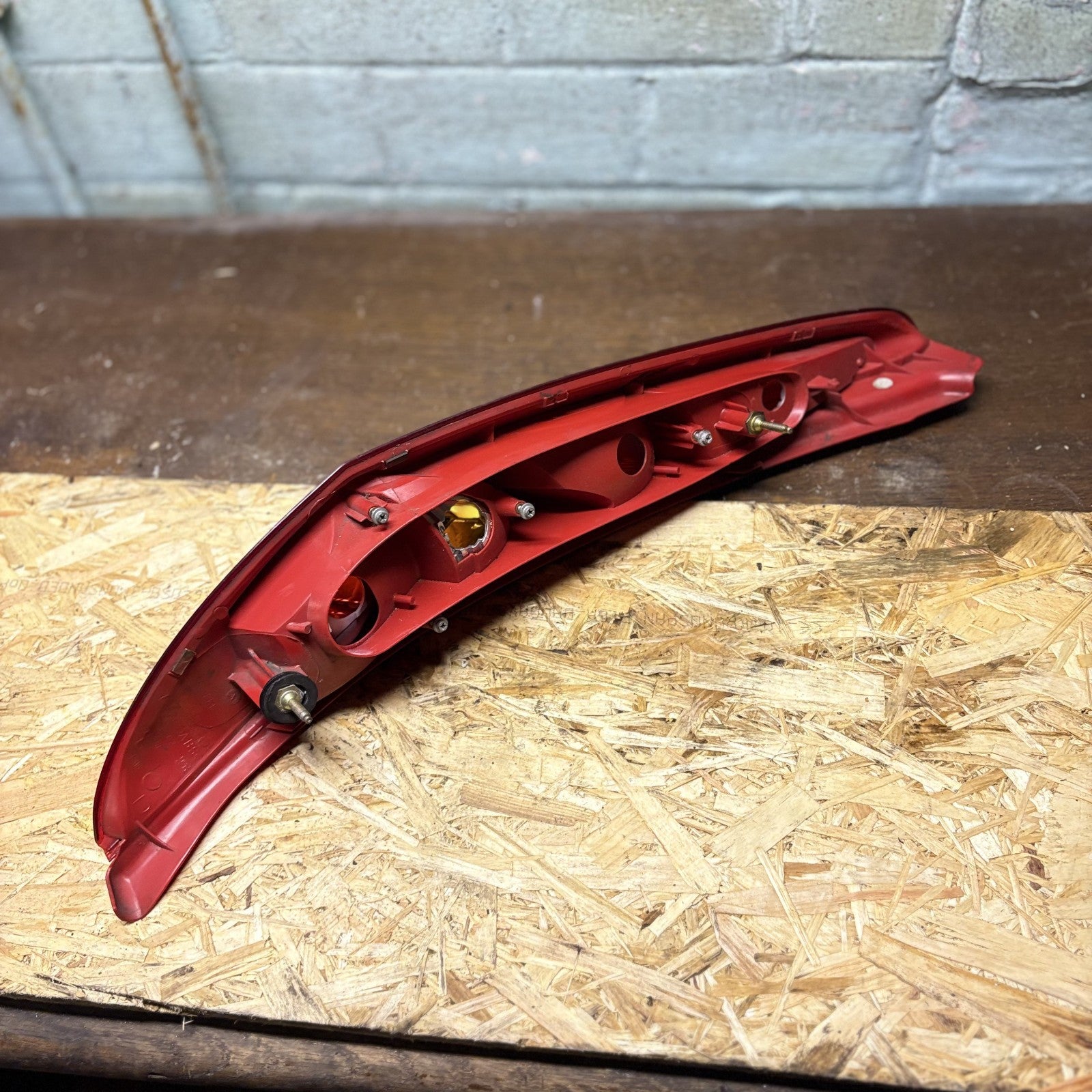 FIAT PUNTO 2001 FACELIFT OSR RIGHT DRIVER REAR OUTER TAIL LIGHT 286202