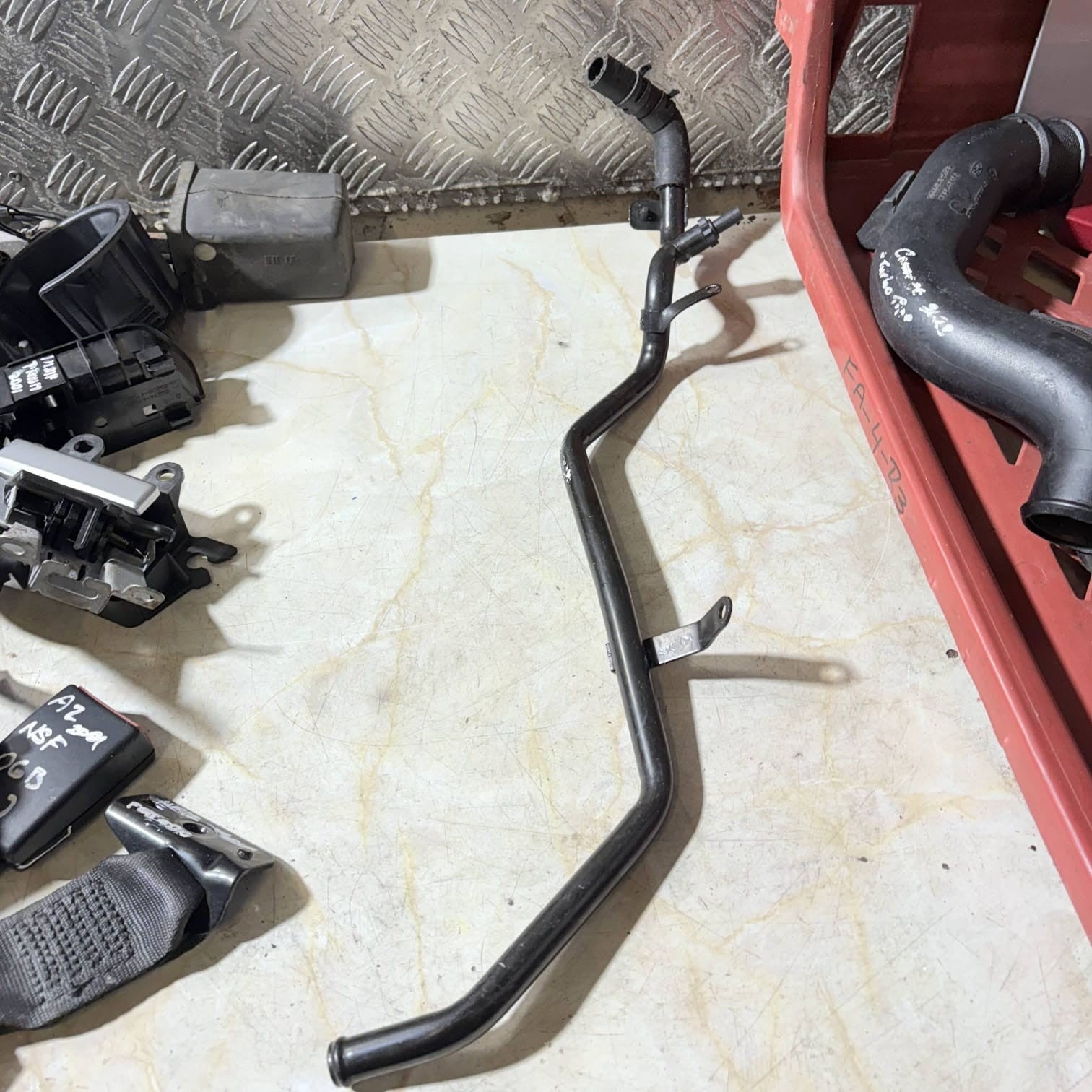 Audi A4 B8.5 2.0 TDI Coolant Water Hose Pipe 03L121157AH 2012-2016