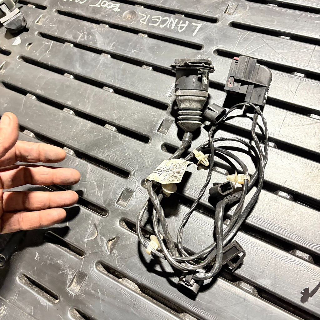 VAUXHALL ZAFIRA B 2005-2014 REAR RIGHT DOOR WIRING LOOM HARNESS 13158681