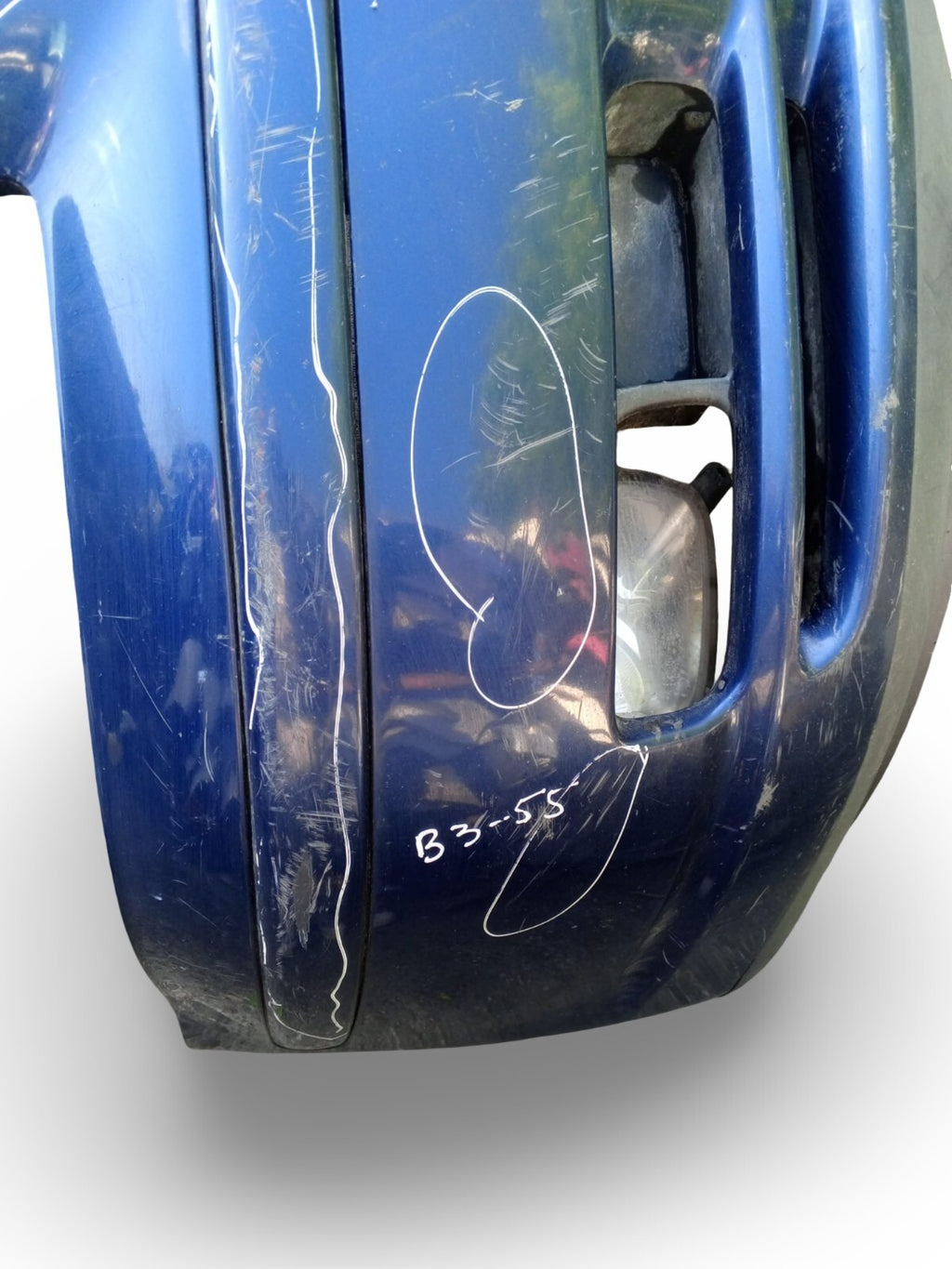 TOYOTA AVENSIS SALOON 4DR MK2 2003 BLUE 8P4 FRONT BUMPER MARKS