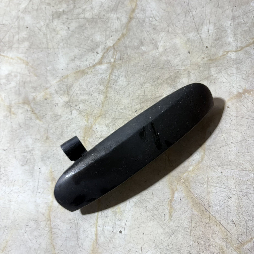 MITSUBISHI COLT 2008-2013 RIGHT FRONT DRIVER SIDE OUTER DOOR HANDLE