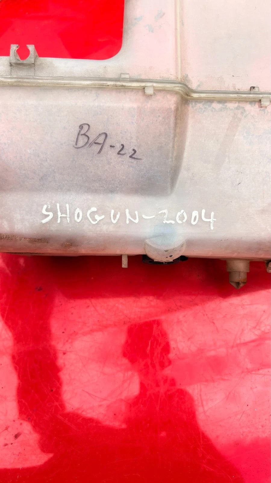 2004 Mitsubishi Shogun Radiator Expansion Bottle