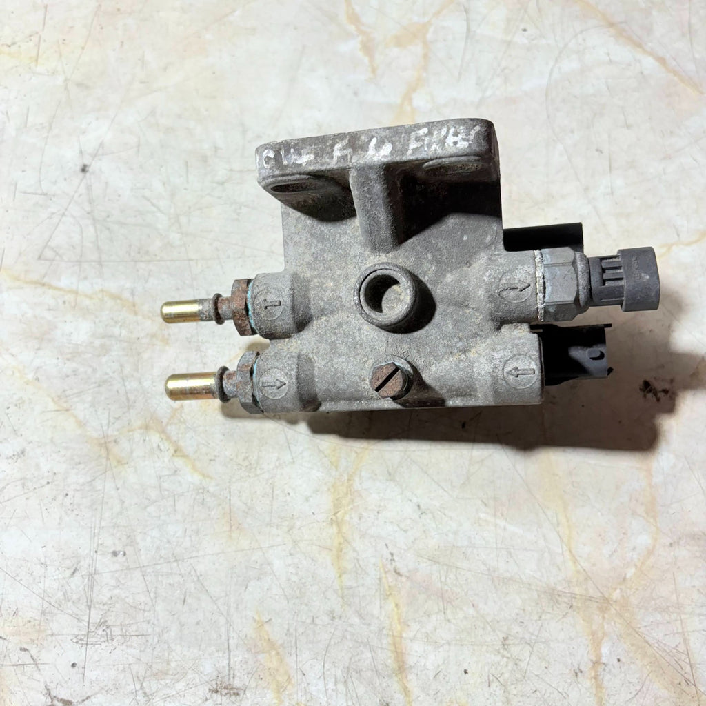 IVECO DAILY III 50C14 2004-2006 3.0 136HP DIESEL FUEL FILTER HOUSING HEAD PUMP