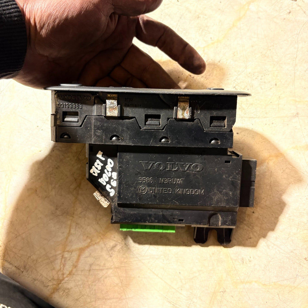 Volvo S60 Mk2 2010-2018 Window Switch Control Panel 30746074 Front Right Door