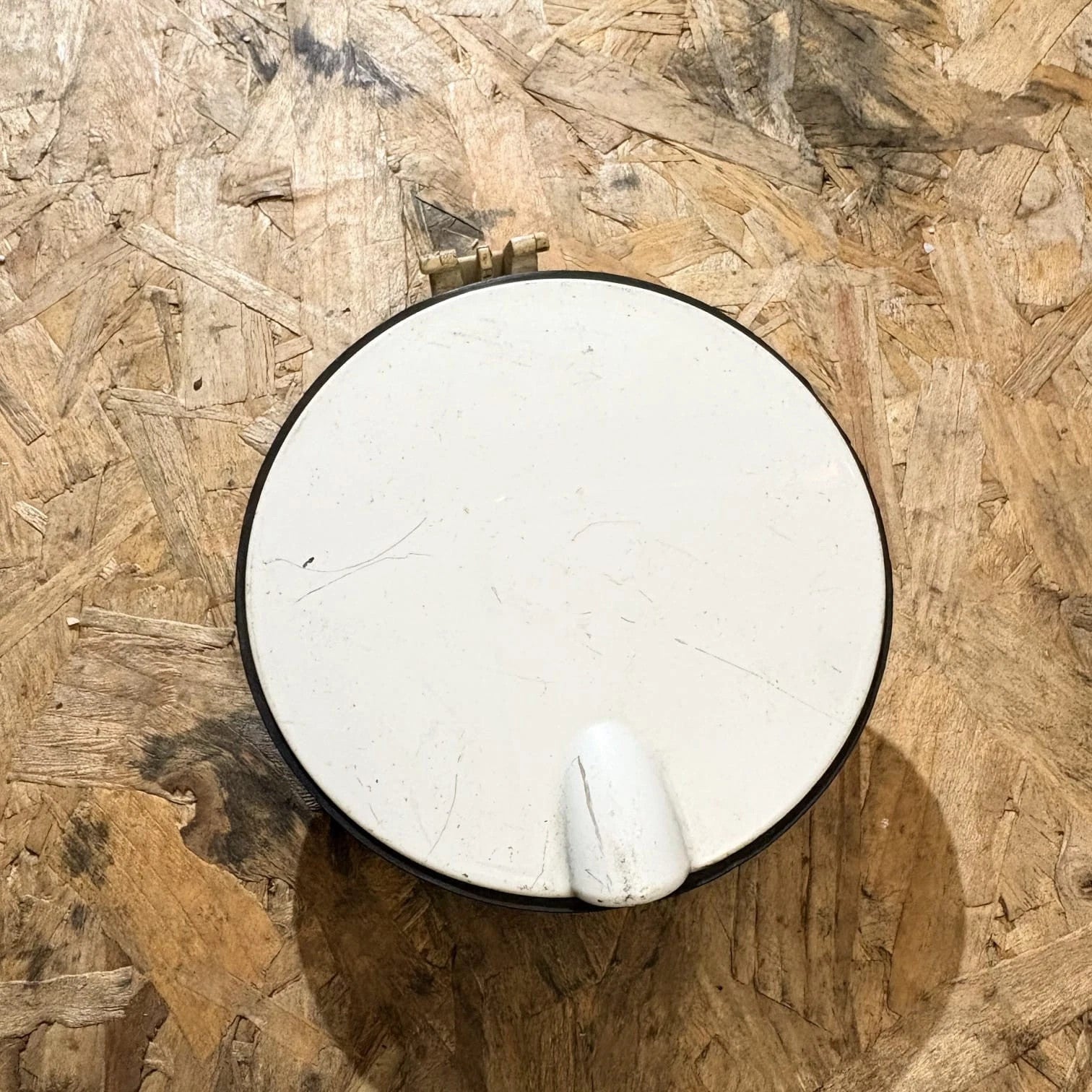 2002 VAUXHALL CORSA FUEL FILLER FLAP WHITE 3 DOOR HATCHBACK 09164239