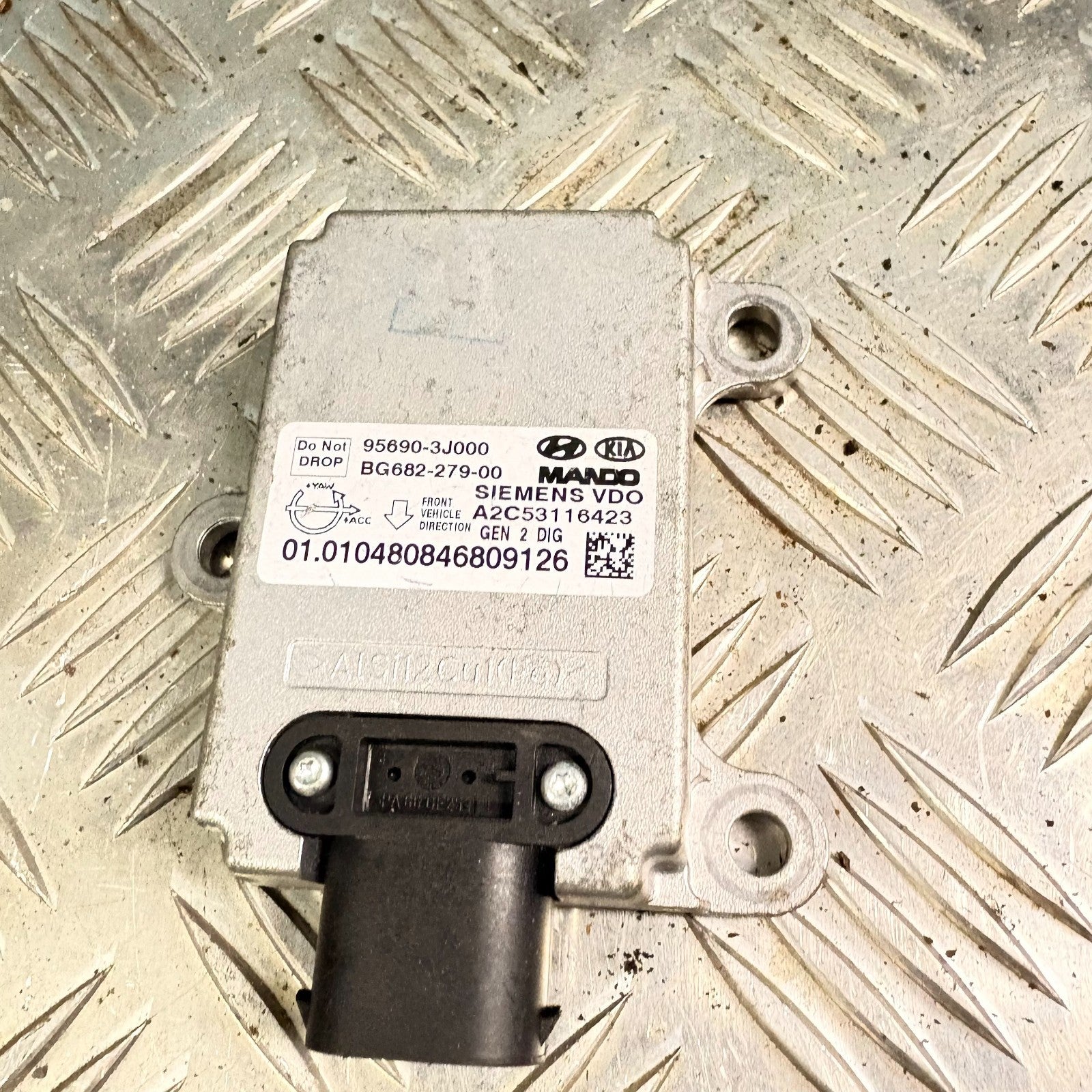 KIA SOUL 2008-14 YAW RATE SENSOR ECU CONTROL MODULE UNIT 95690-3J000