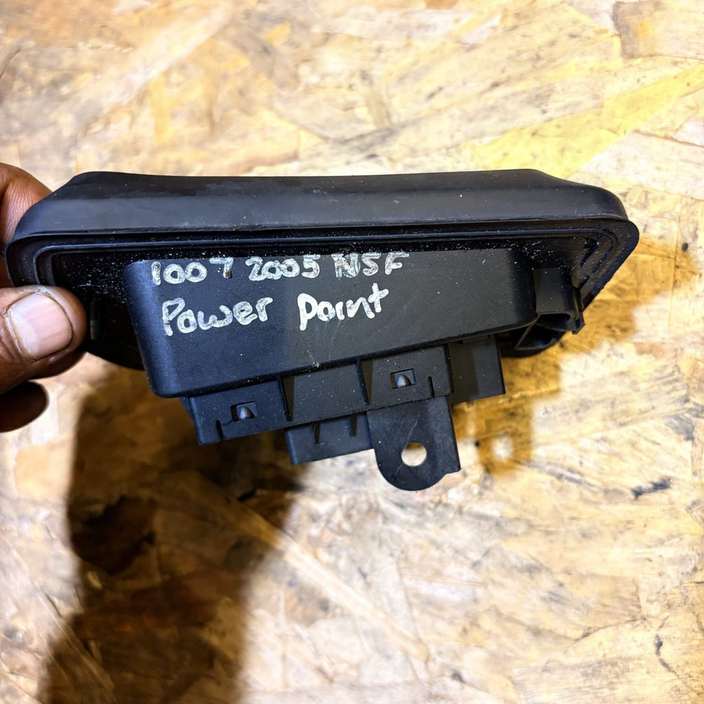 Peugeot 1007 Sliding Door Wiring Connector Plug RH 9661550680 2005-2009