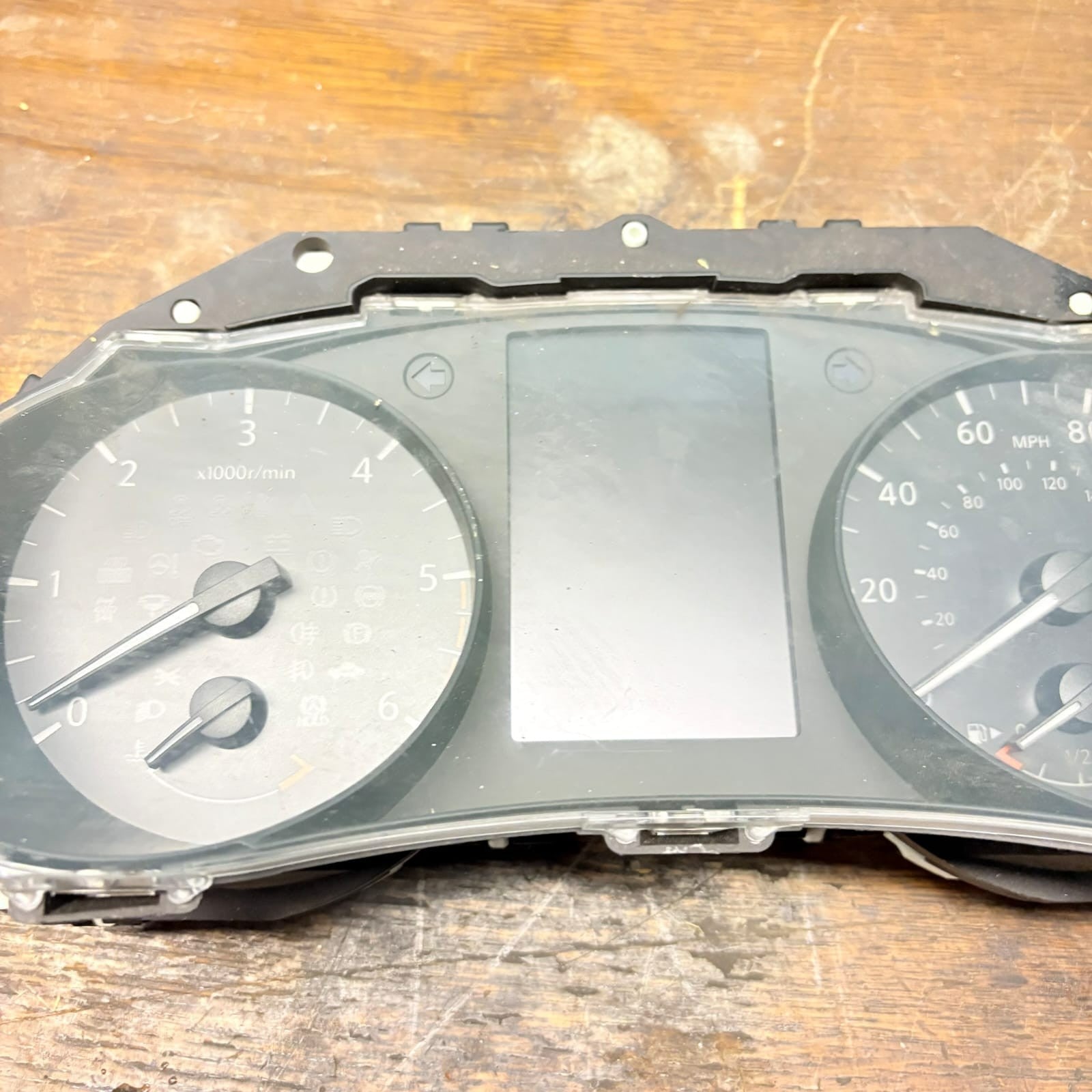 Nissan Qashqai J11 Diesel Speedometer Instrument Cluster MPH HP00A/0RXU Type083A