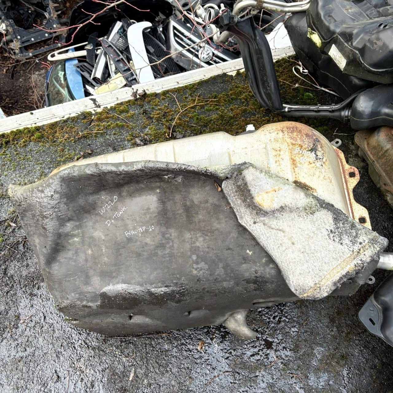 Mercedes‑Benz S‑Class W220/V220 • S 320 CDI Diesel • Fuel Tank