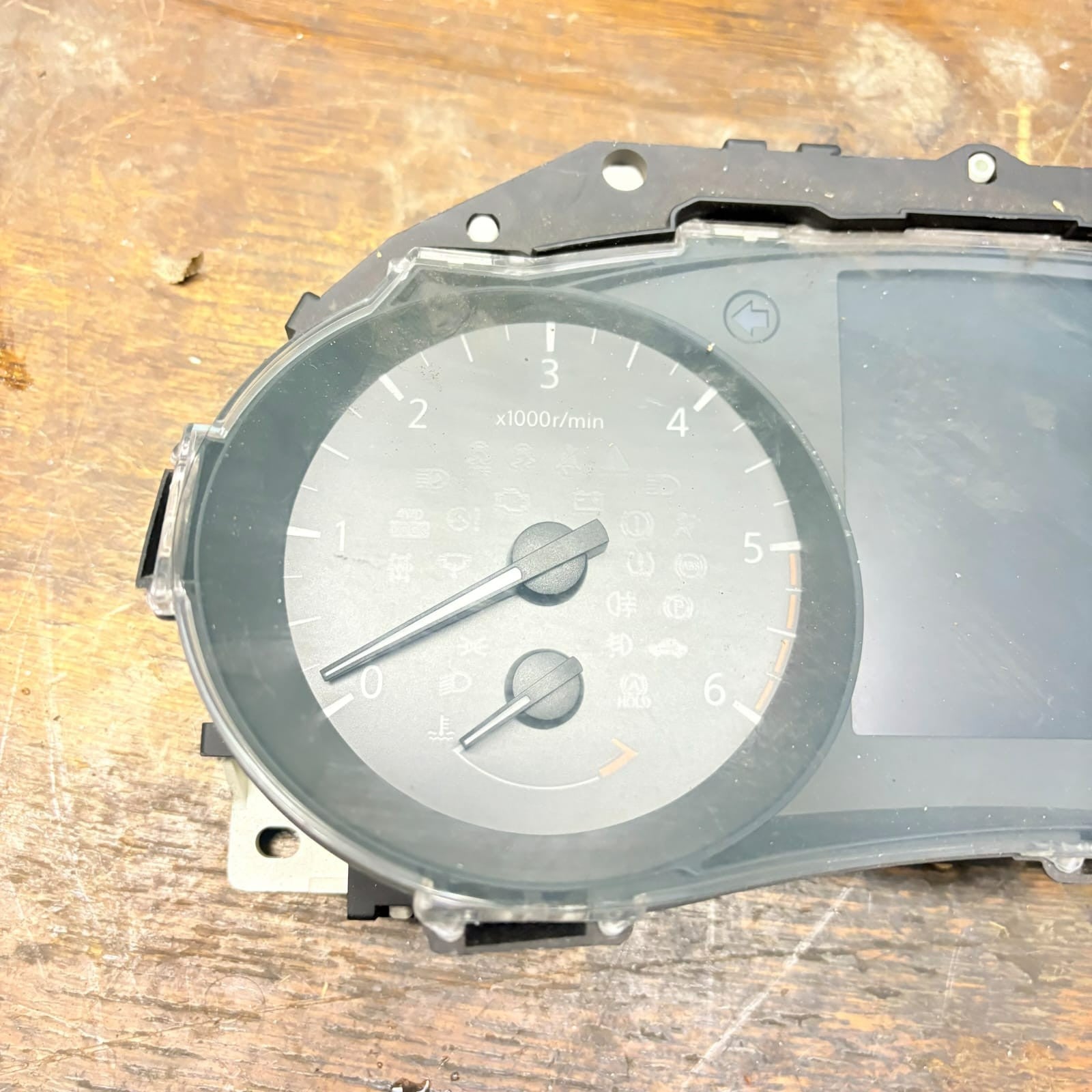Nissan Qashqai J11 Diesel Speedometer Instrument Cluster MPH HP00A/0RXU Type083A