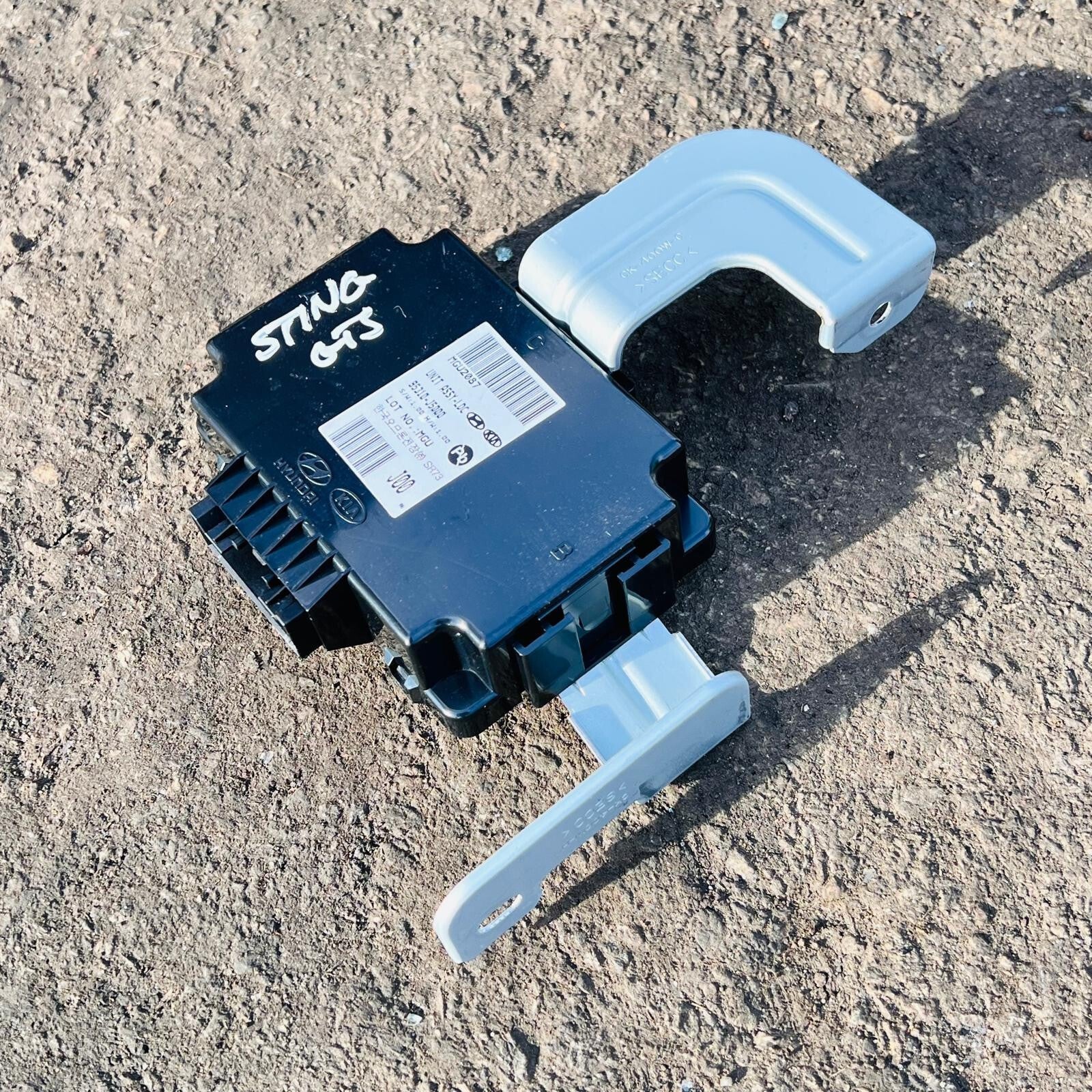 KIA STINGER CK GTS 3.3 V6 PETROL ELECTRONIC CONTROL MODULE UNIT 95300-J5900