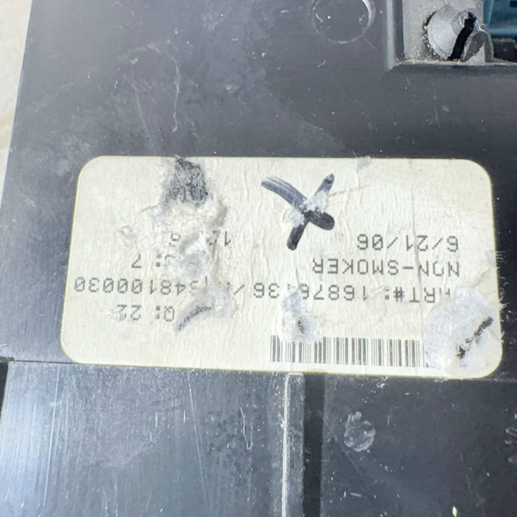 MERCEDES BENZ W164 ML CLASS DASHBOARD ASHTRAY A1648100030