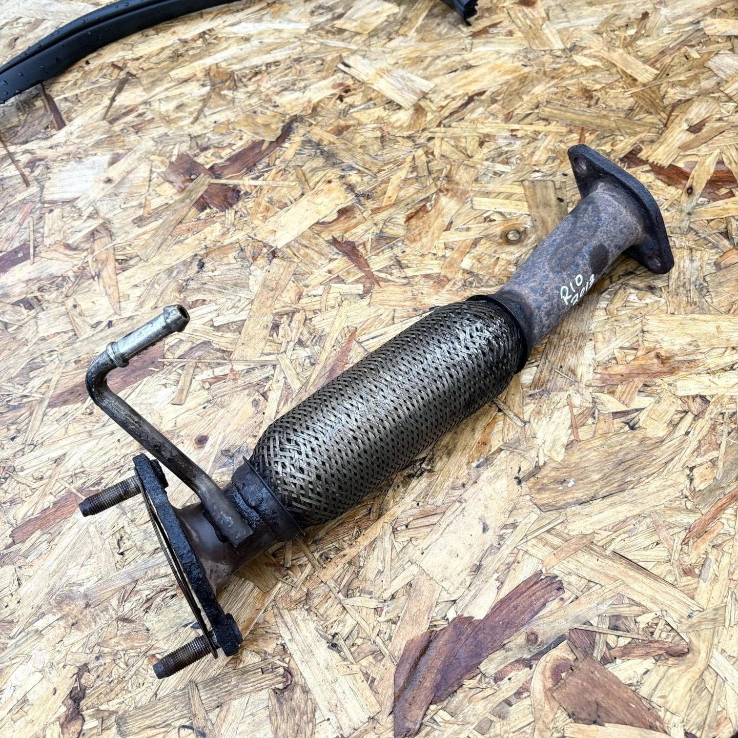 Kia Rio 1.4 CVVT G4FA 2011-2017 EGR Exhaust Flex Hose Pipe
