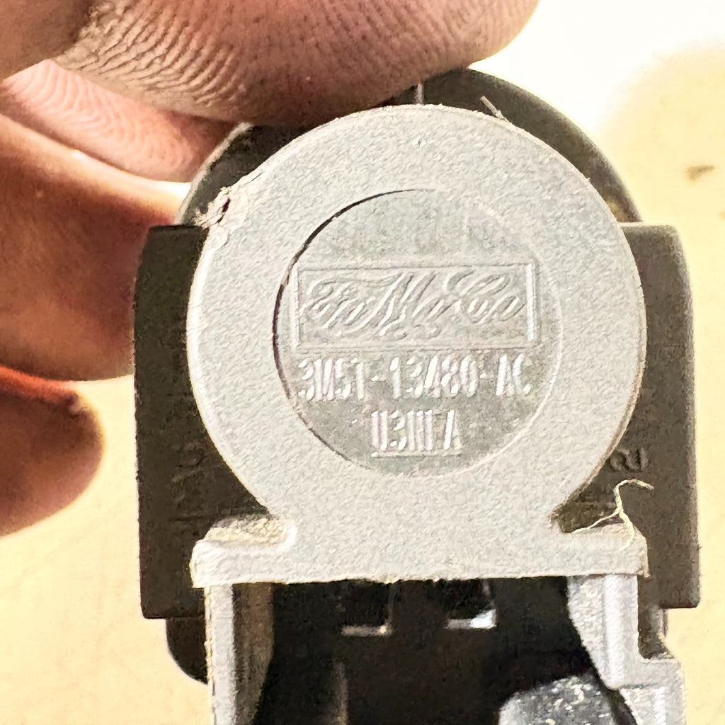 FORD C-MAX BRAKE LIGHT SWITCH 3M5T-13480-AC 2006-2010