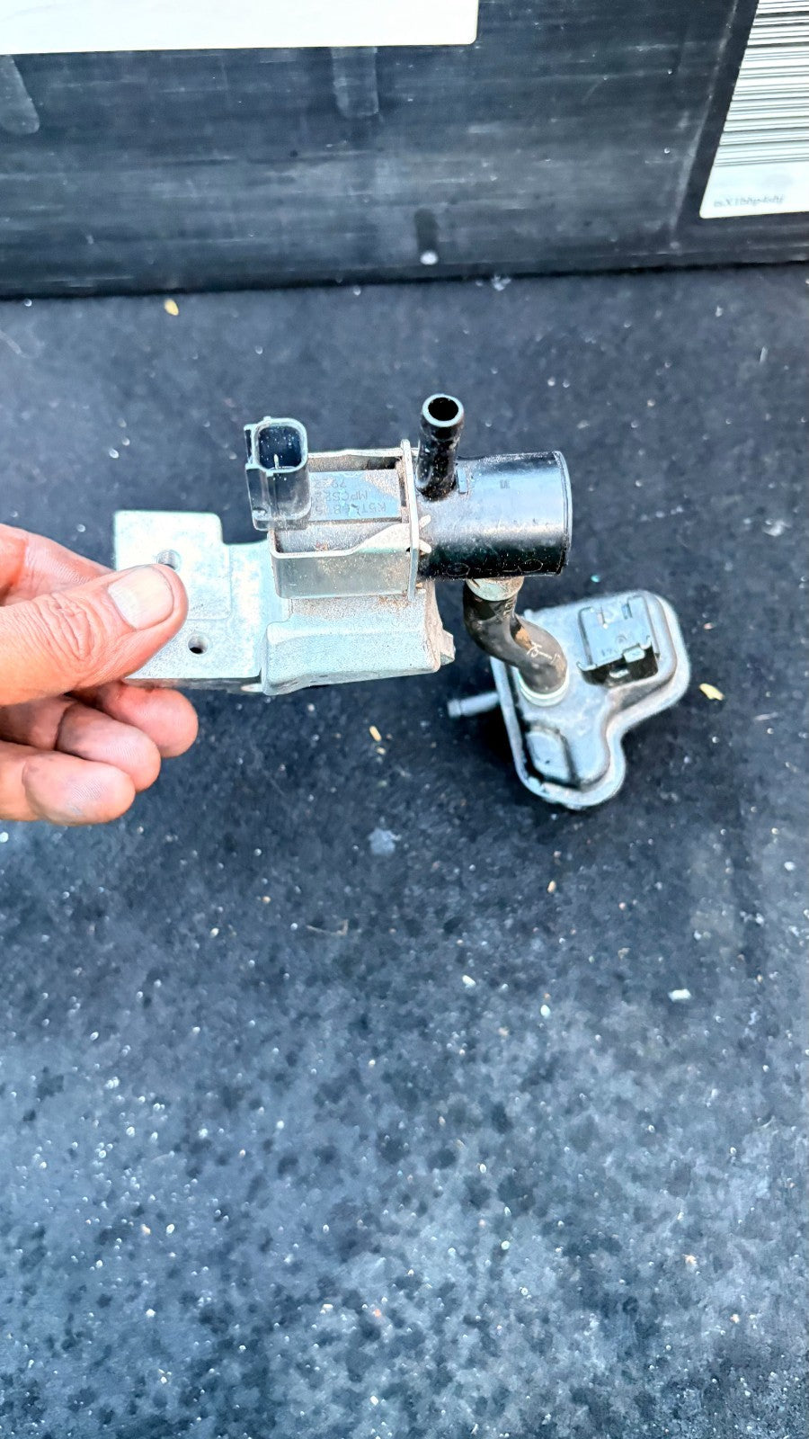 Honda HR-V 2015-2020 Vacuum Control Valve Solenoid Assembly Bracket Hose